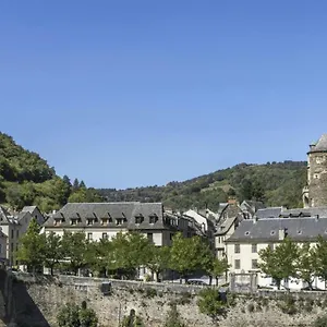 Chez Cornelia Estaing (Aveyron)